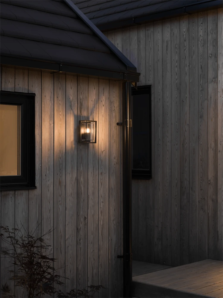 Konstsmide Brindisi Wandlamp 230V, 13x20cm, E27 Transparant Glas, Max 1x 20W 2 Konstsmide Brindisi Wandlamp 230V, 13x20cm, E27 Transparant Glas, Max 1x 20W - Afbeelding 2