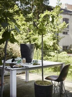 Capi Bloempot Nature Elegant Row NL - D34 X H47cm - Zwart -Plant Verkoop vaas elegant laag row nl 36x47 zwart bloempot 7 8